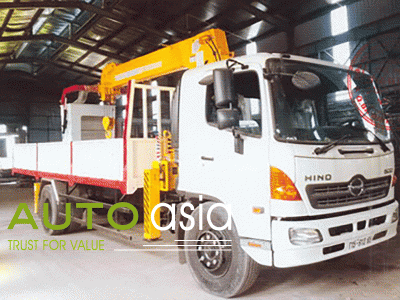 Xe tải gắn cẩu Hino FG8JPSB cẩu Soosan SCS506 5.2 tấn