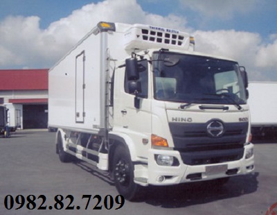 Giá xe tải Hino 8 tấn thùng lạnh FG8JP7A 7,3m